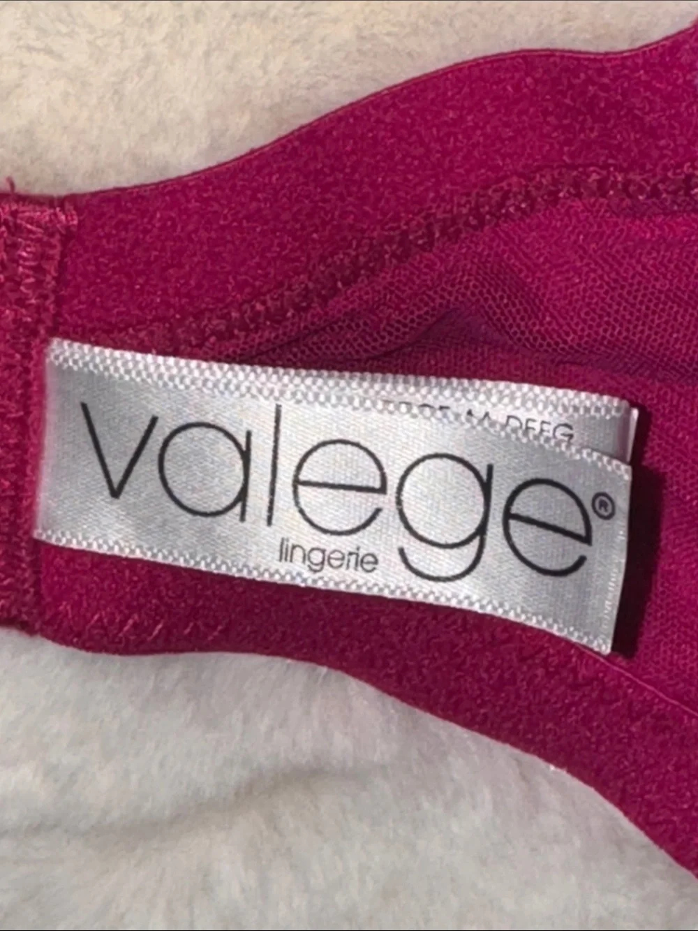 Valege Underwire Lace Bra Unlined Fuchsia Pink Women’s EU 75D US 34D